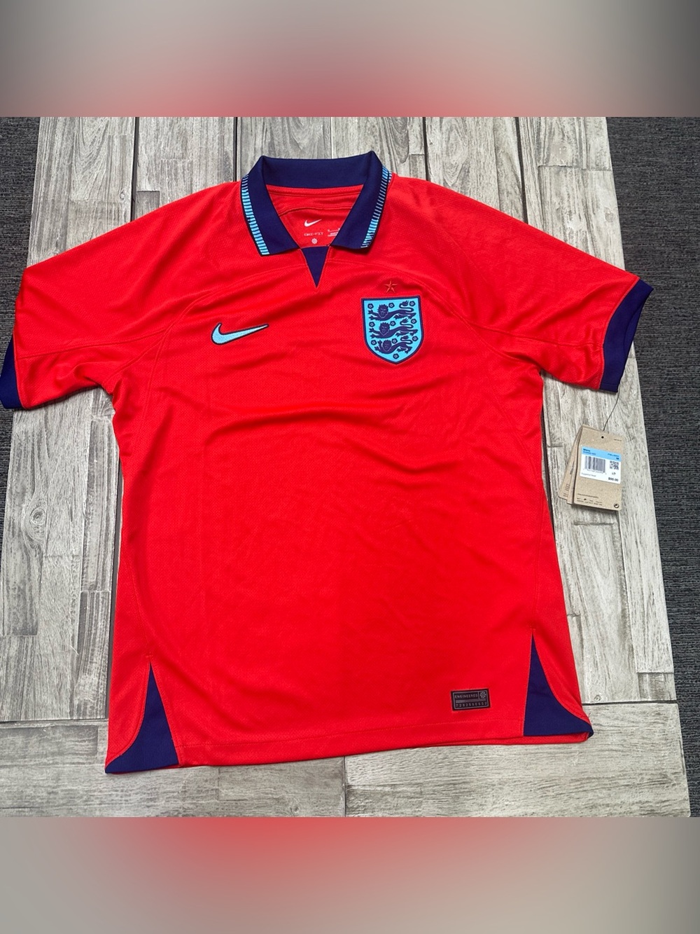 NWT Nike England National Team Red 2022 Away Stadium Jersey - (DN0685-600) Sz:M